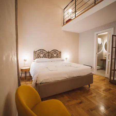 Librai 3* Νάπολη